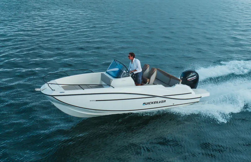 Quicksilver 605 Open