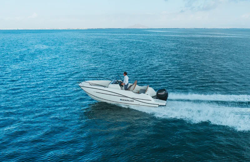 Quicksilver 605 Open