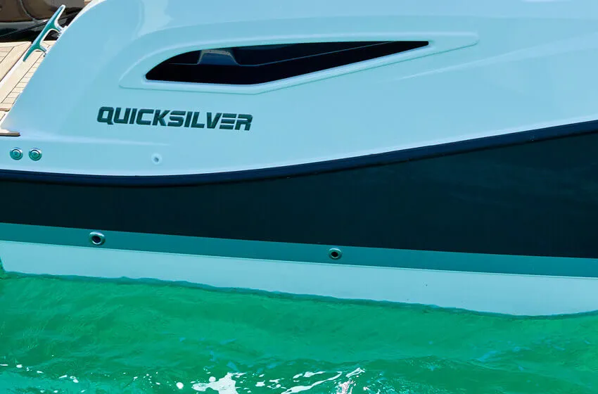 Quicksilver Activ 705 Weekend
