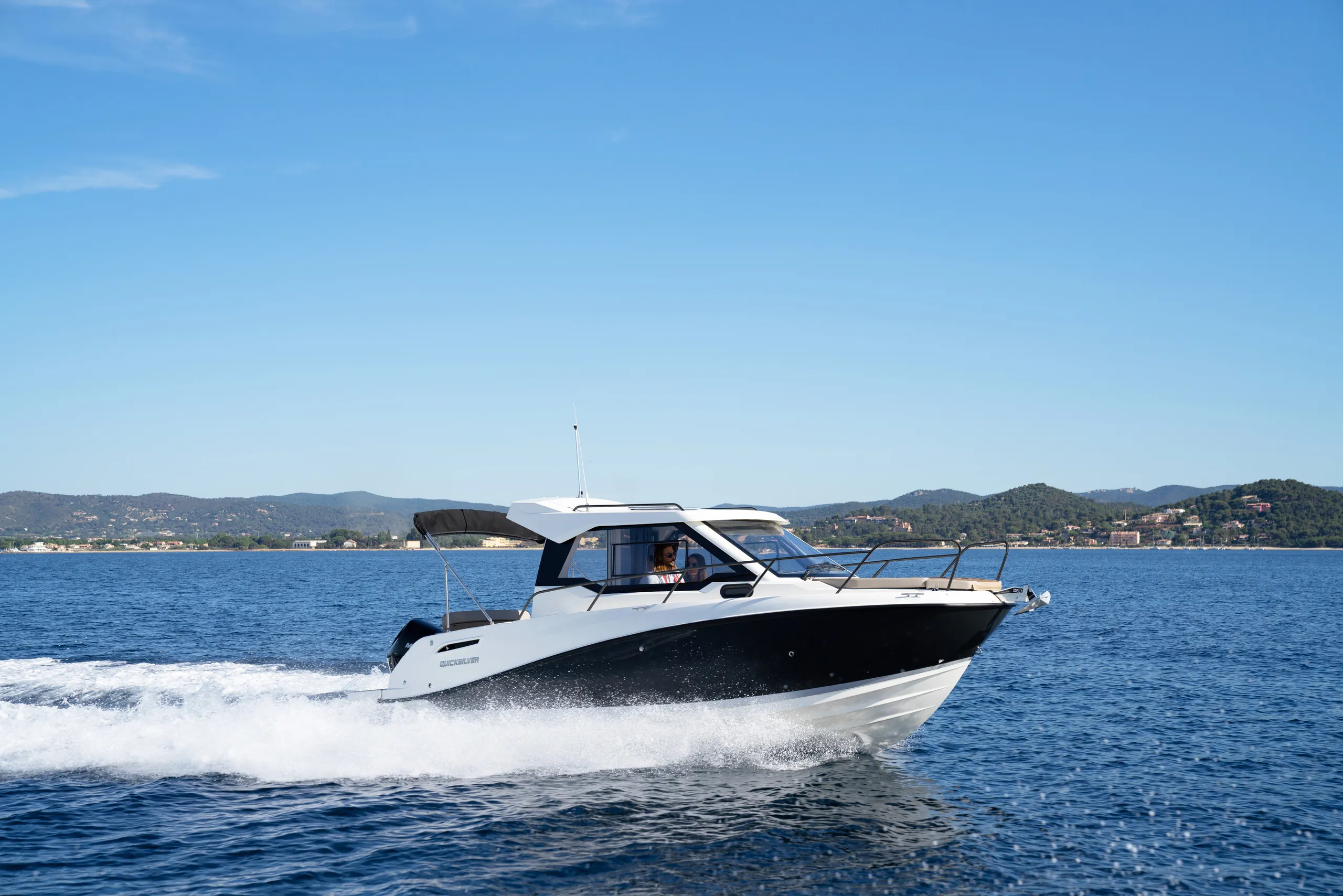 Quicksilver Activ 705 Weekend