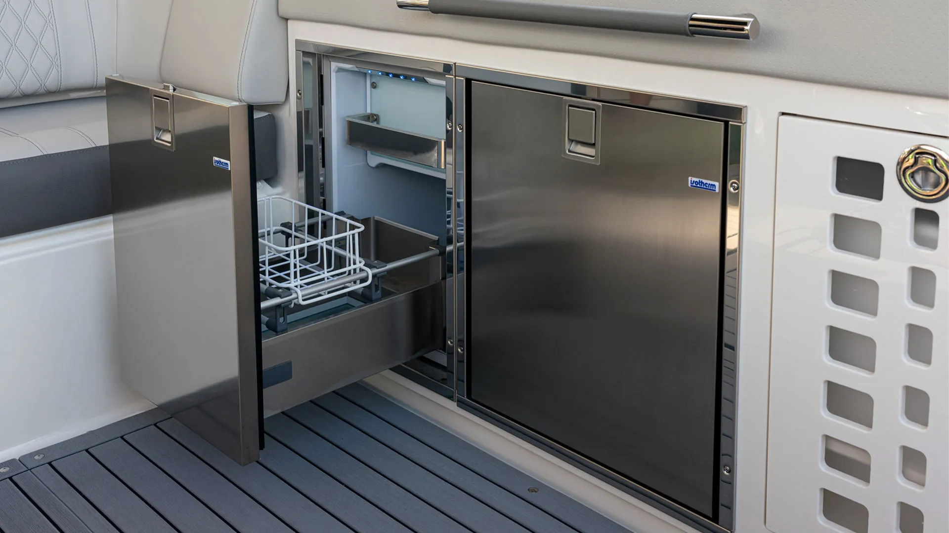 Sea Ray SLX 400