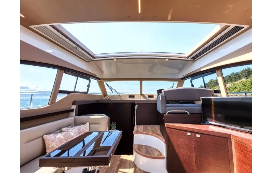 RODMAN 42 COUPE