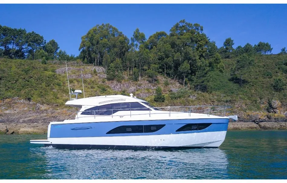 RODMAN 42 COUPE