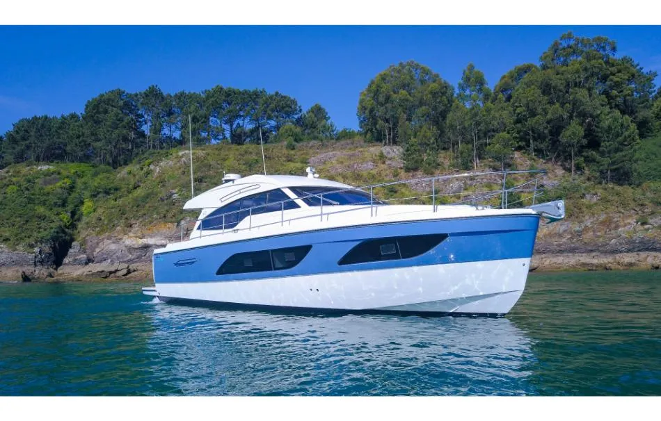 RODMAN 42 COUPE