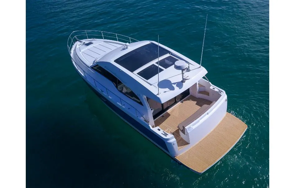 RODMAN 42 COUPE