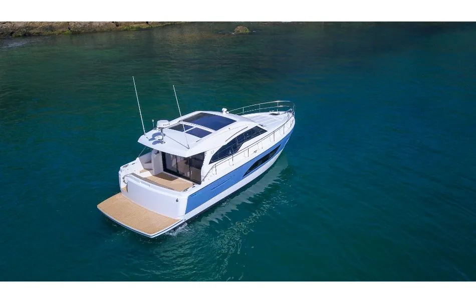 RODMAN 42 COUPE
