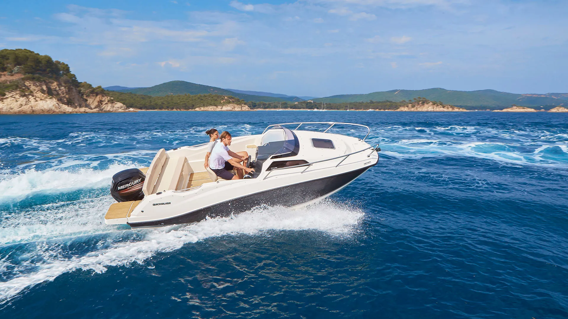 Activ 555 Cabin
