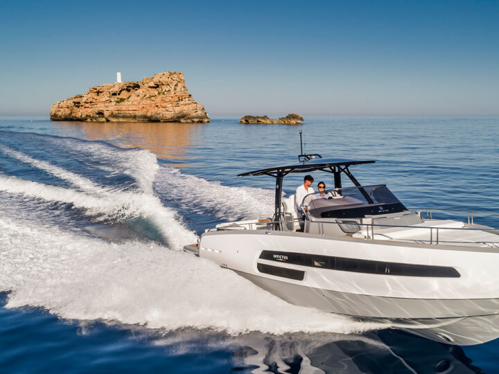 Invictus GT 370