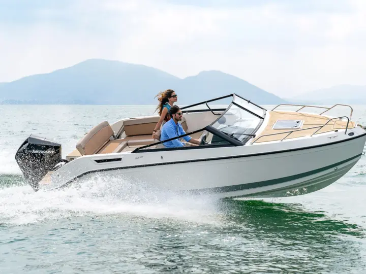 Quicksilver 675 Cruiser