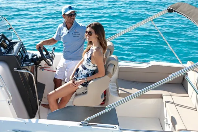 Quicksilver 755 Sundeck