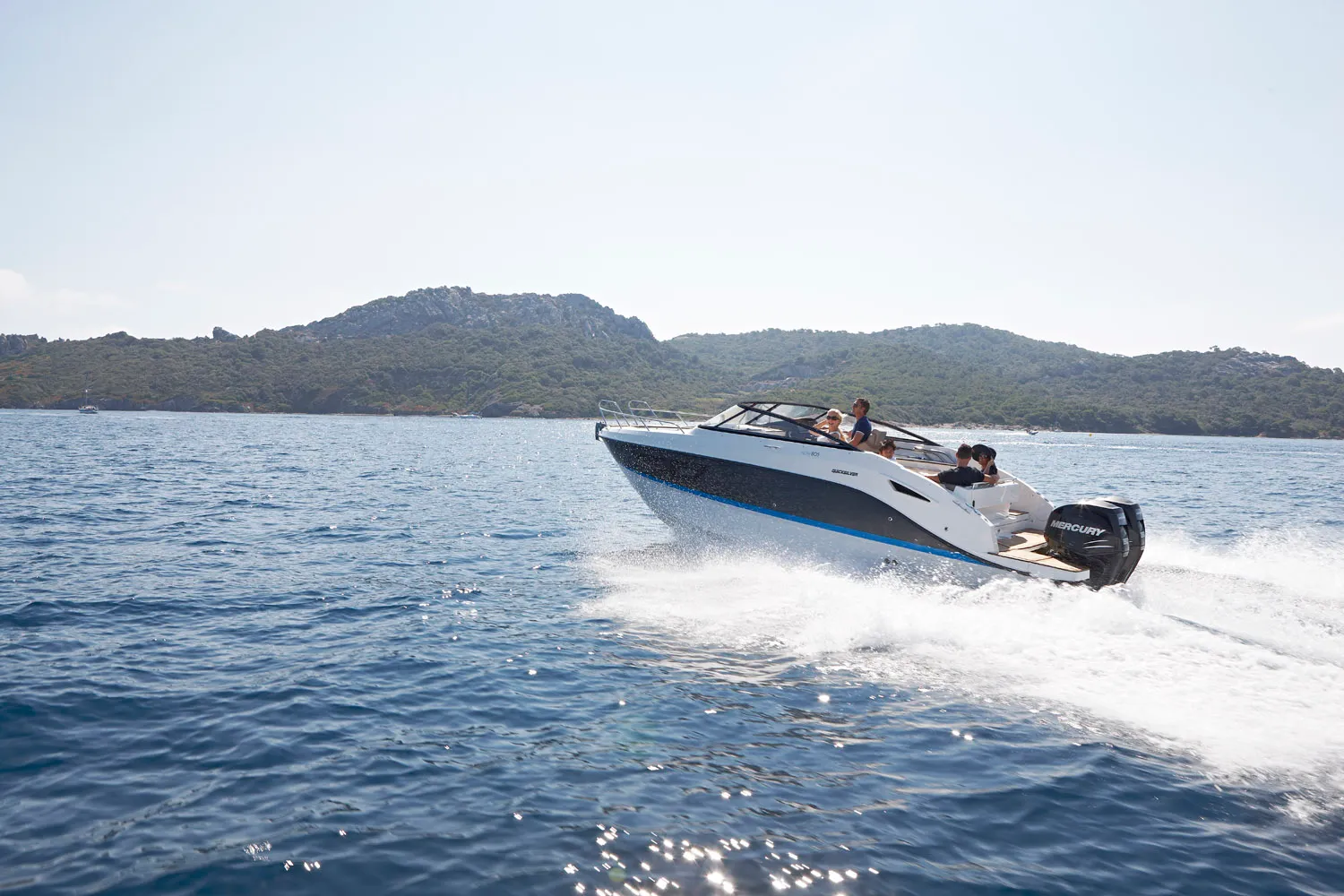 Quicksilver Activ 805 Cruiser