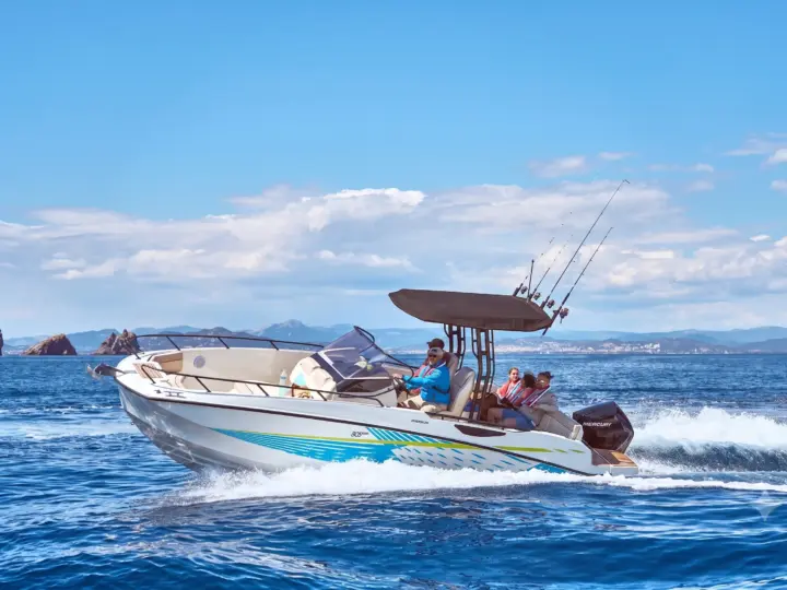 Quicksilver Activ 805 Open