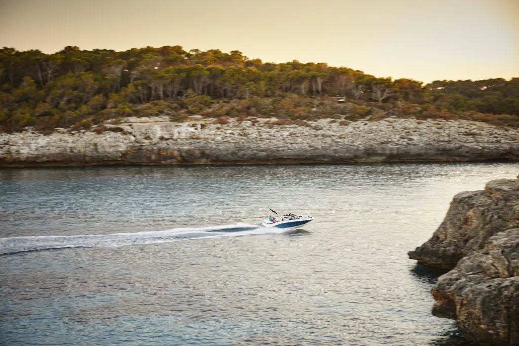 Sea Ray 210 SPX