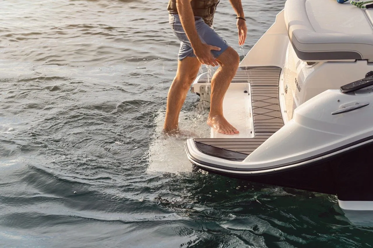 Sea Ray SDX 260 Surf
