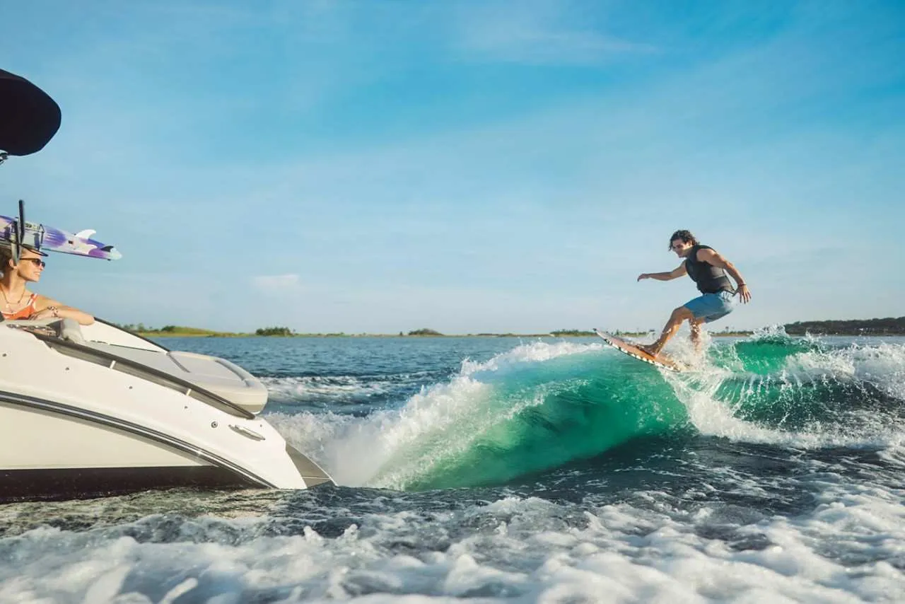 Sea Ray SDX 260 Surf