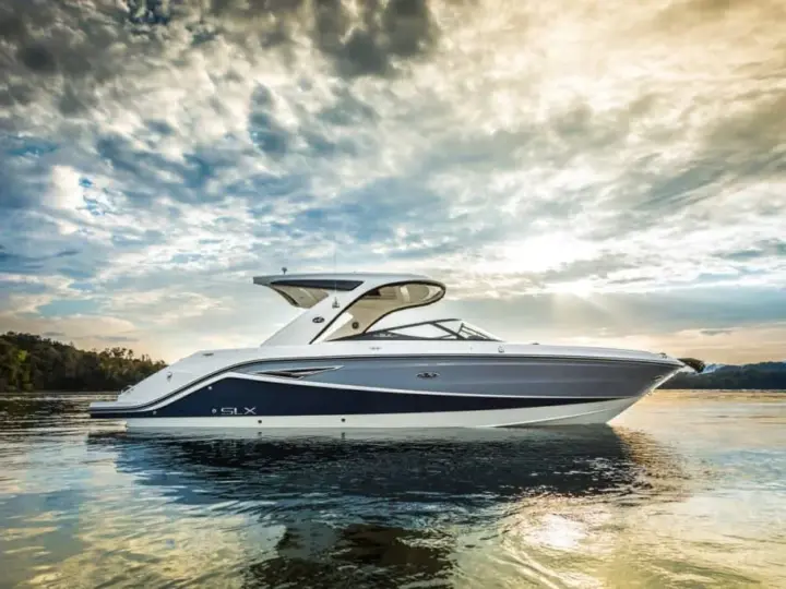Sea Ray SLX 310