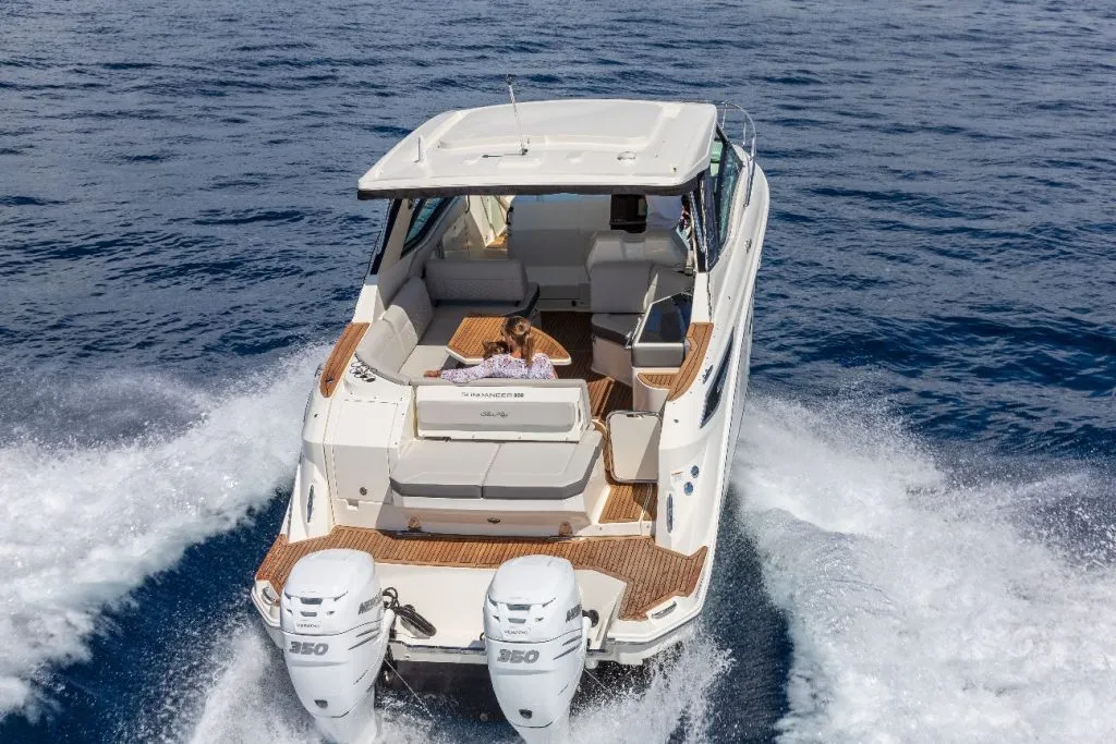 Sea Ray Sundancer 320 OB