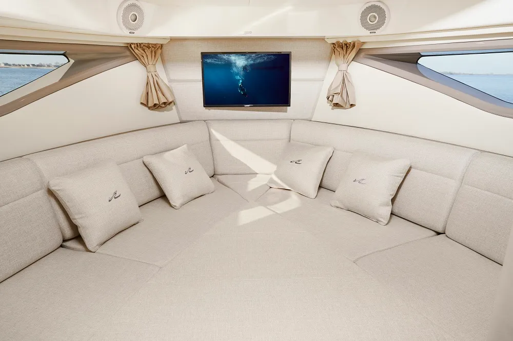 Sea Ray Sundancer 320