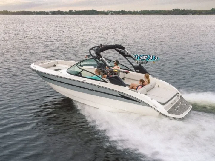 SEA RAY SDX 270 SURF