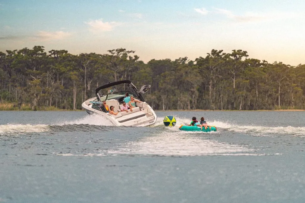 SEA RAY SDX 270 SURF
